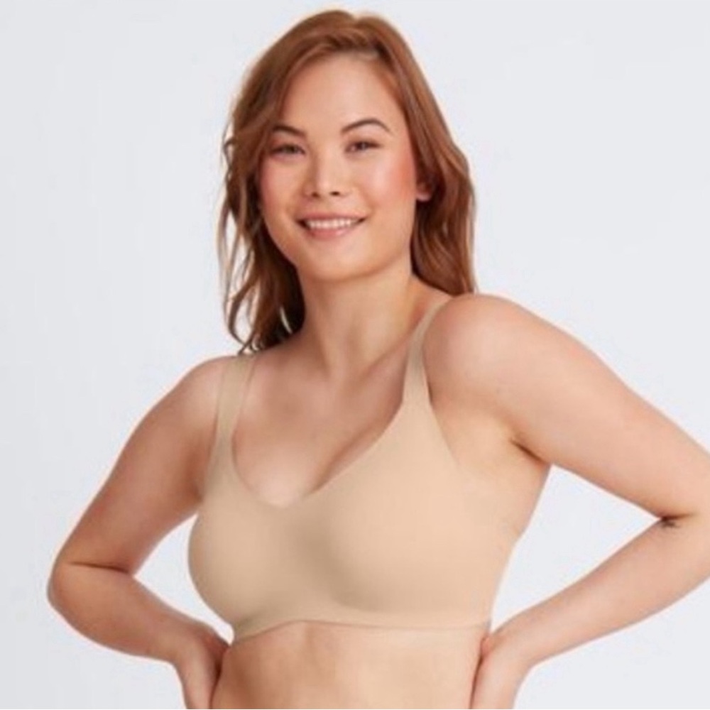EUC- Knix ‘V Neck Bra’ w/wide Strap